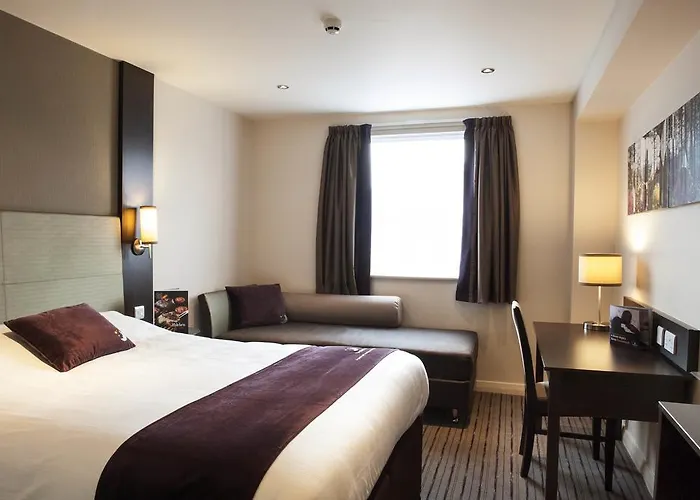Zentrales Hotel: Premier Inn London King'S Cross